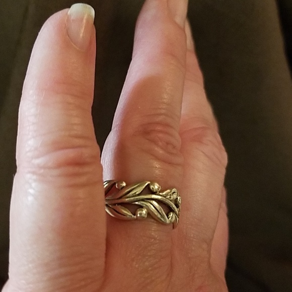 Sterling Silver Vine Ring - Picture 3 of 4